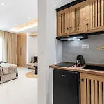 V Luxury Naxos * Naxos City