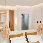 V Luxury Naxos Apartamento *