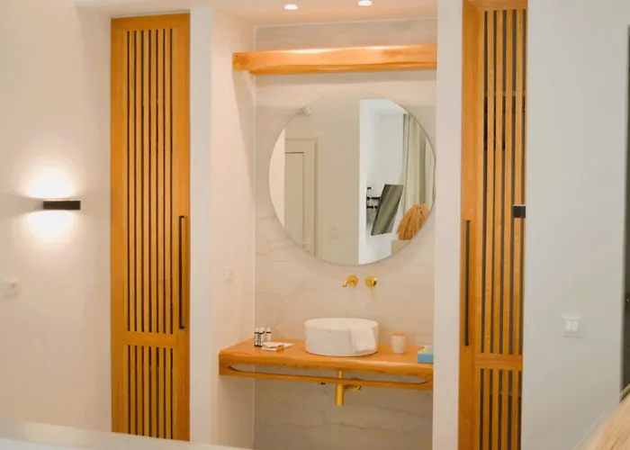 Апартаменты V Luxury Naxos *